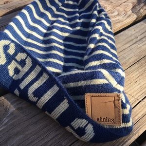 🌻3/$20🍄 Striped Etnies Beanie &/Or Orange Burton